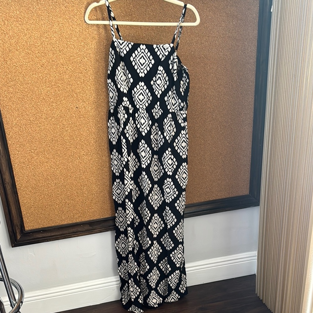 Black and White Spaghetti Strap Sundress